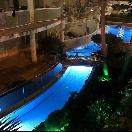 Apartamento Junto Al Mar Салоу Екстериор снимка