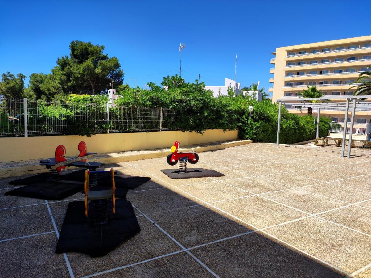 Apartamento Junto Al Mar Салоу Екстериор снимка